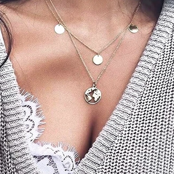 mam262 Jewelry - Silver Layered Coin Necklace